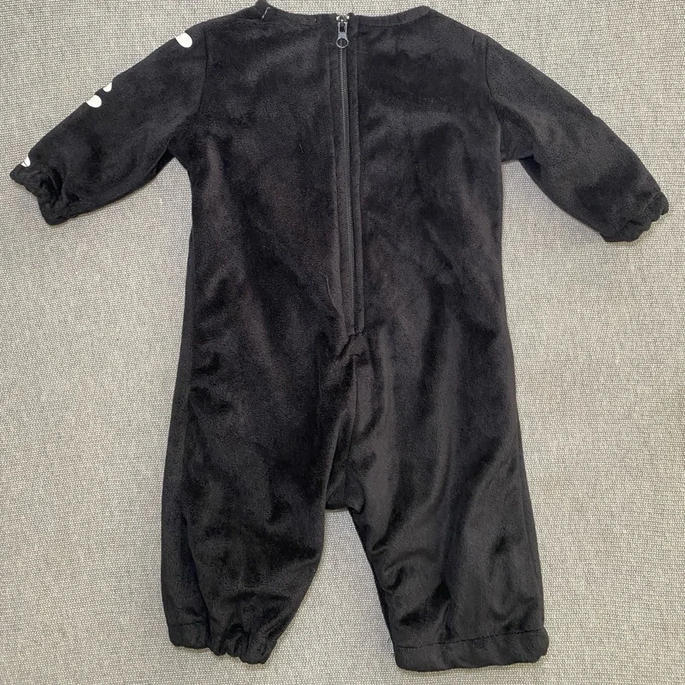 Pottery Barn Kids 1 Piece Skeleton Halloween Costume Unisex 6-12 months - Picture 4 of 7
